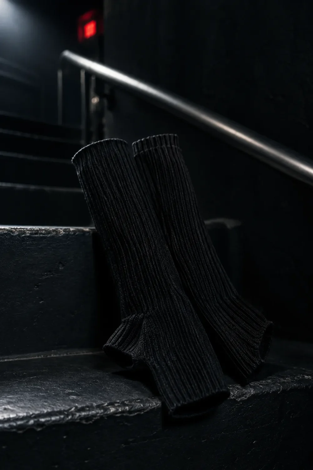 Fingerless Ribbed Gloves