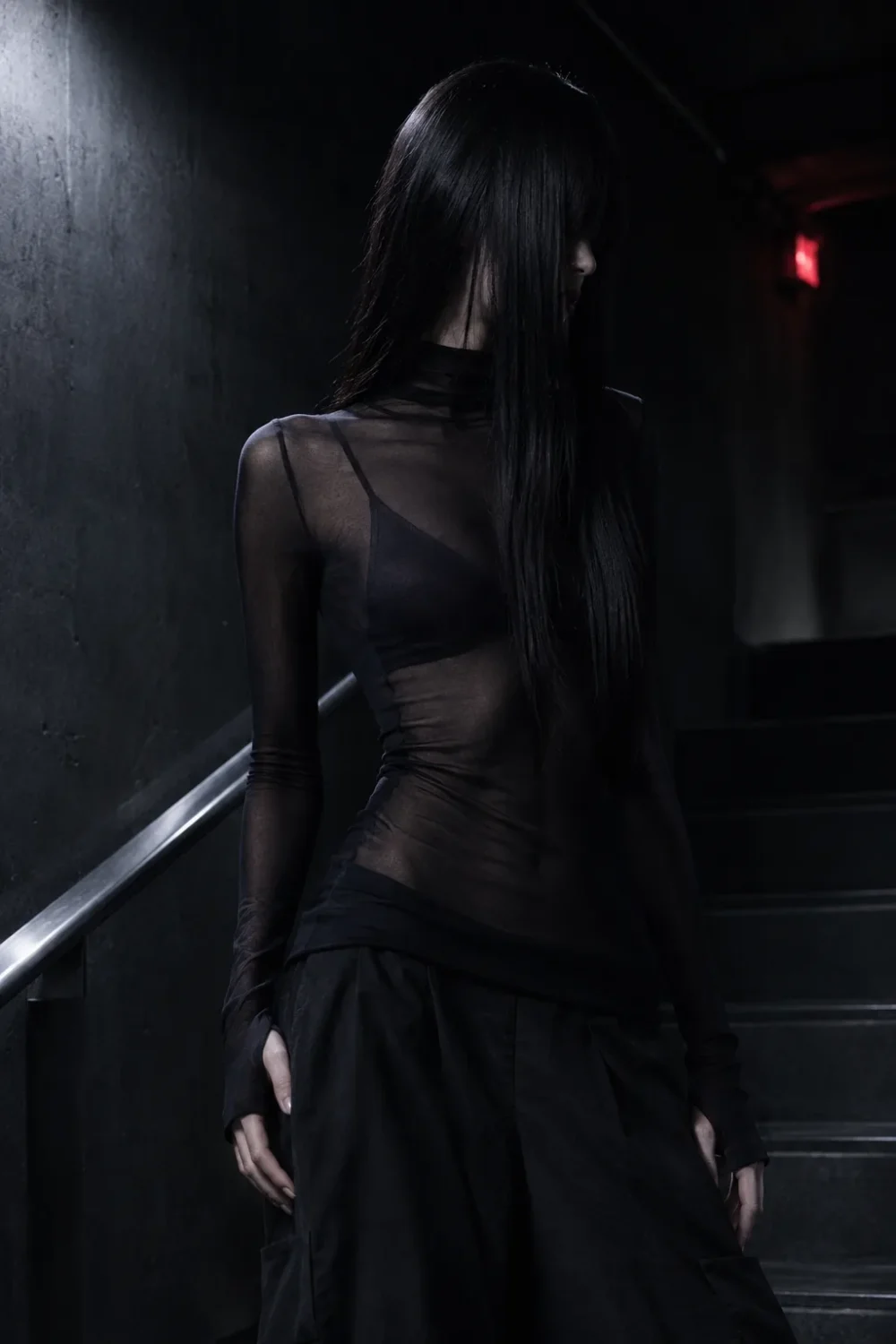 Voidline Mesh Long-Sleeve Top